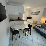 Cozy Flat Near Tivoli Park With Free Parking Appartamento