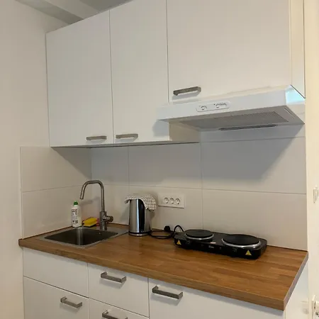 Cozy Flat Near Tivoli Park With Free Parking Апартаменты *